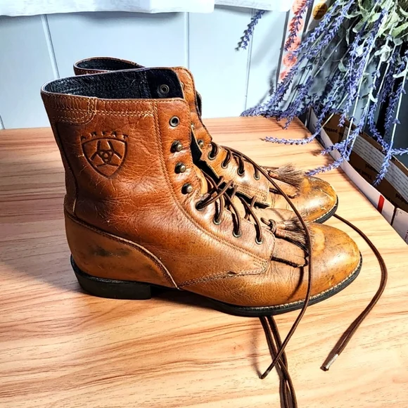 Ariat Brown Leather Boots Size 8 - Picture 1 of 14
